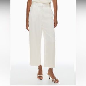 NWT Aritzia Effortless Cropped Light Birch Satin Pants